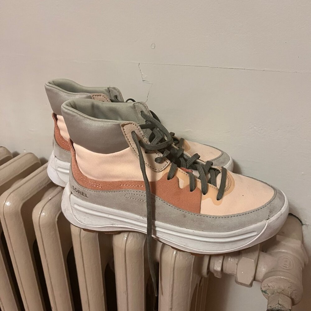 ⚡ SOREL Platform High-Top Sneakers | Women’s 7.5 ⚡ EUC